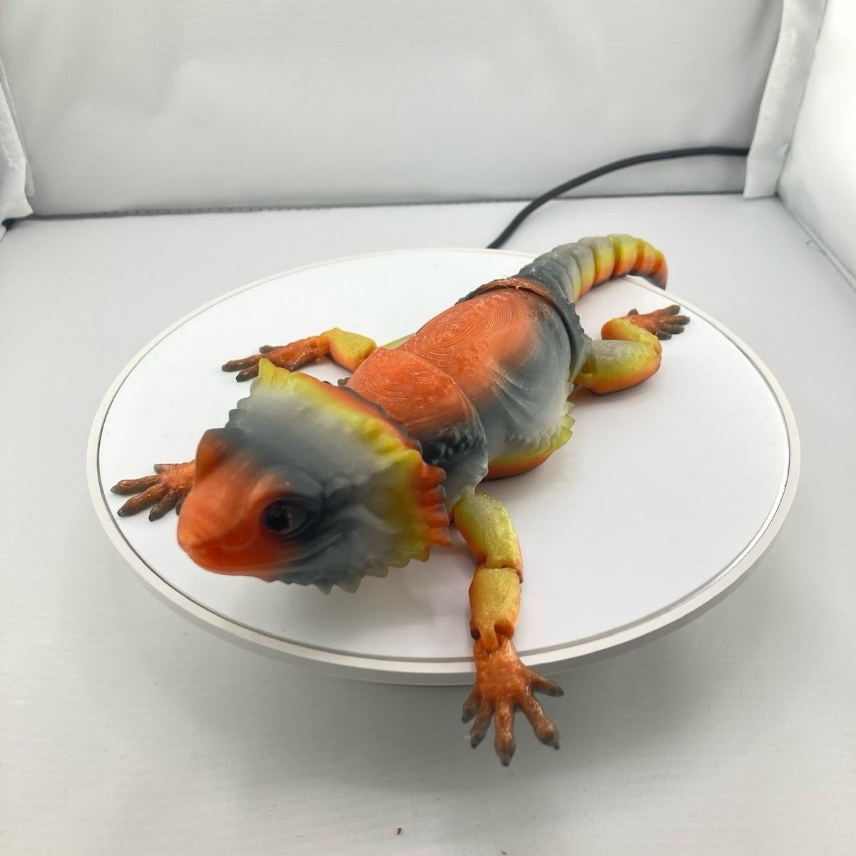Bearded Dragon Figurine Decoration for Home and Office Gift Ornaments
