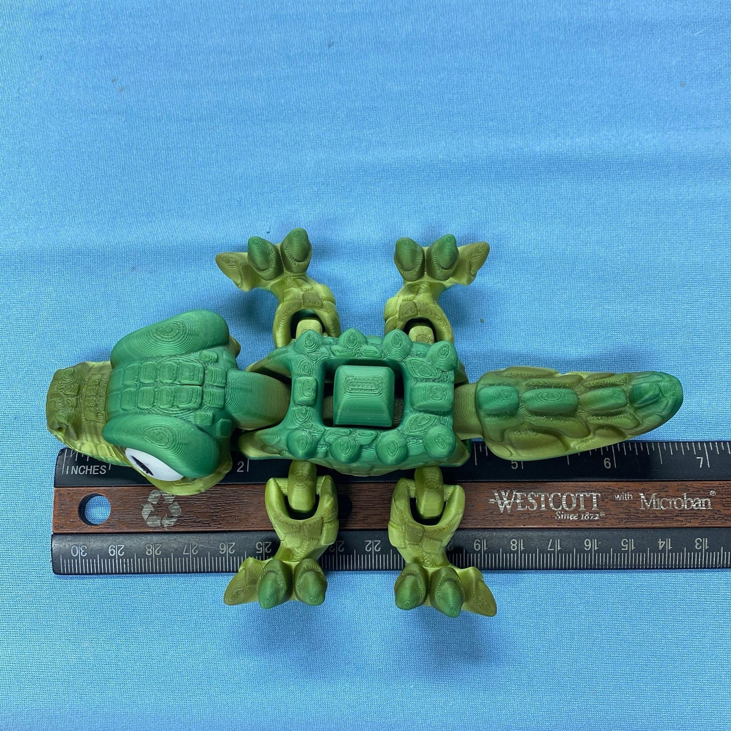 Alligator Chomper Figurine Decoration