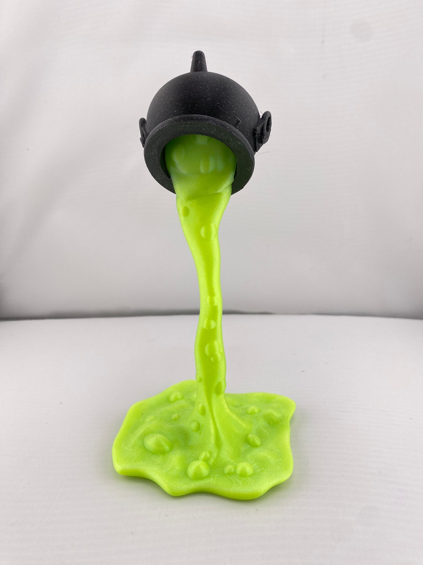 Halloween Spilled Cauldron Decor