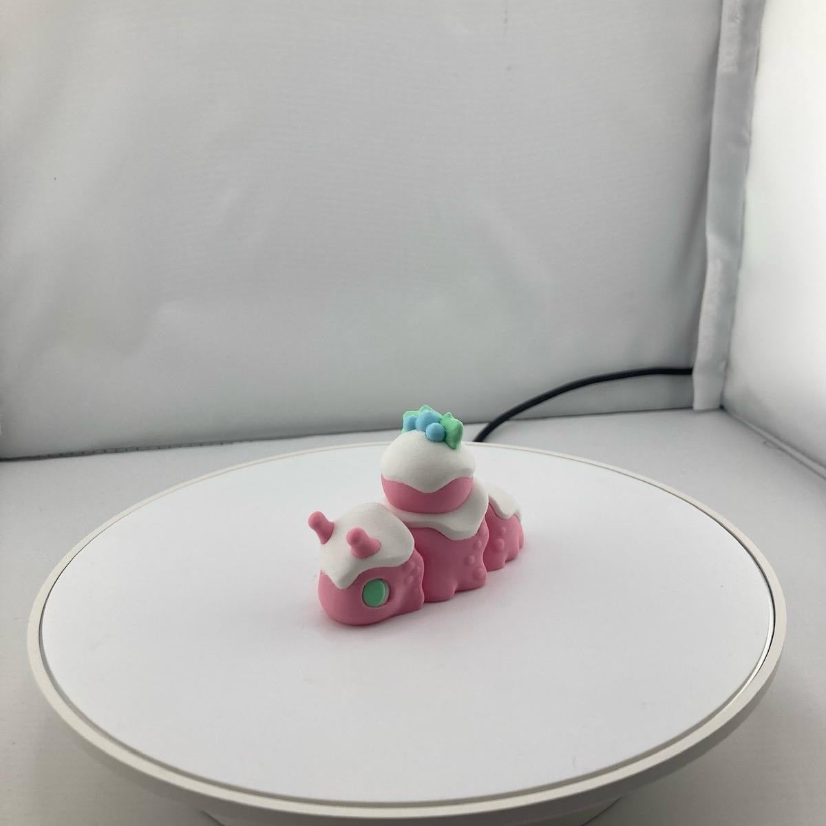 Holiday Snail Figurine Decoration