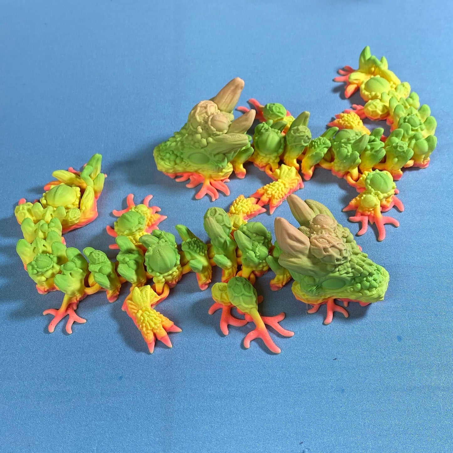 Mutant Dragon Figurine Halloween Decoration Spooky Eye Large 3D