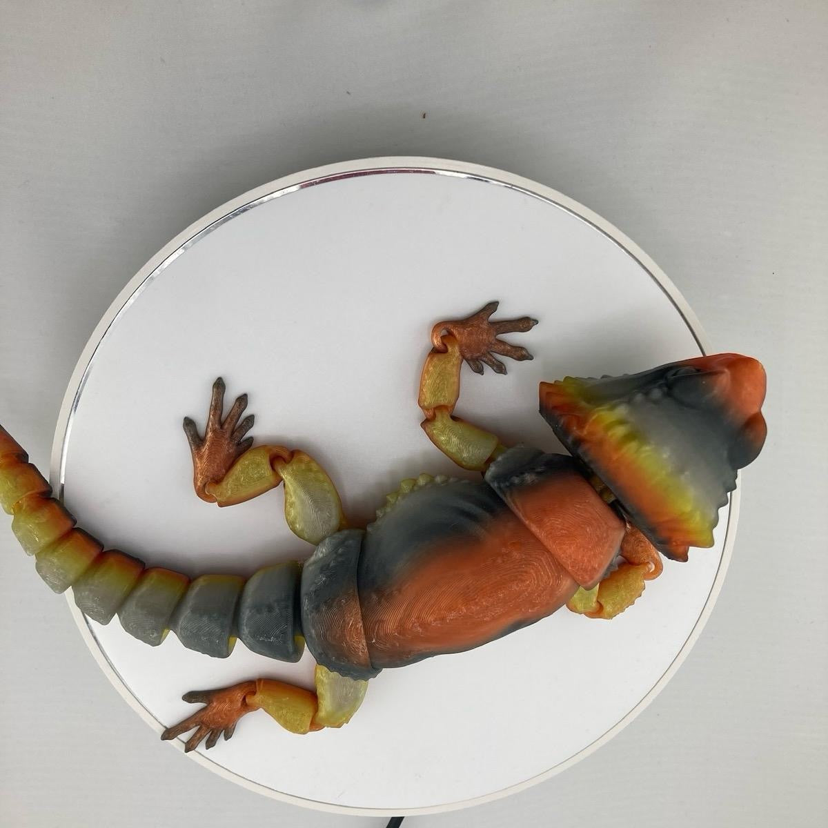 Bearded Dragon Figurine Decoration for Home and Office Gift Ornaments