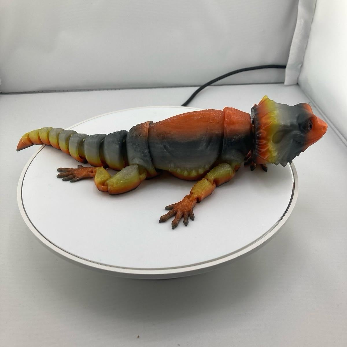 Bearded Dragon Figurine Decoration for Home and Office Gift Ornaments