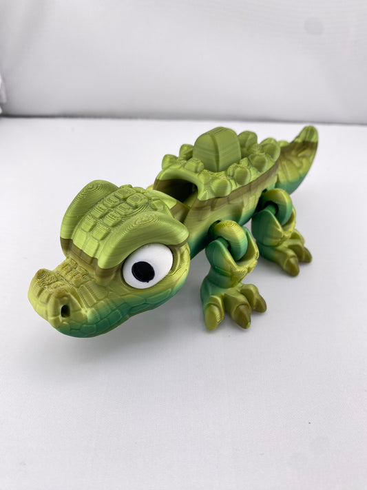 Alligator Chomper Figurine Decoration